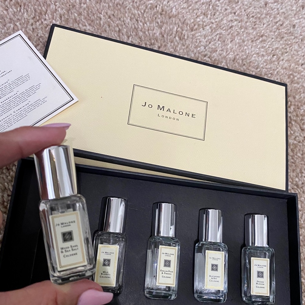 Jo Malone- A set of five signature scents
